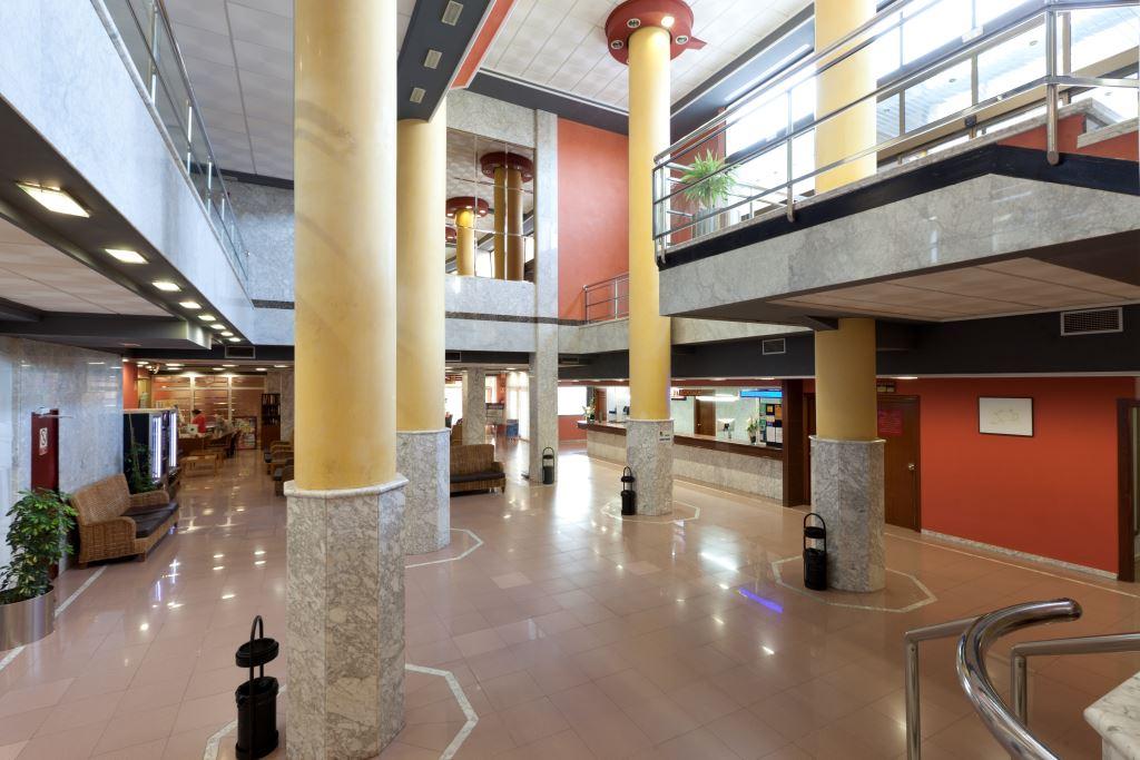 בנידורם Hotel Cabana מראה חיצוני תמונה